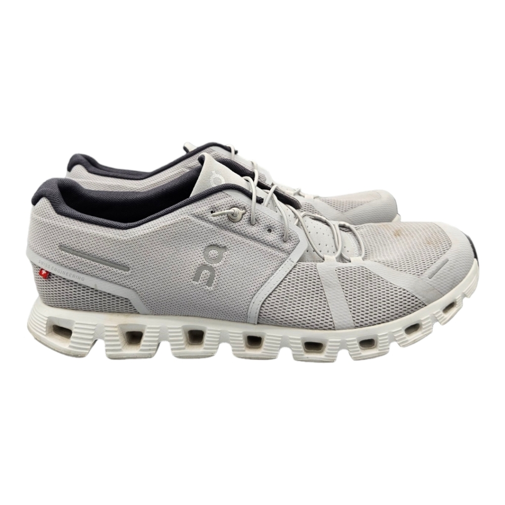 On Cloud waterproof men’s sneaker size 12